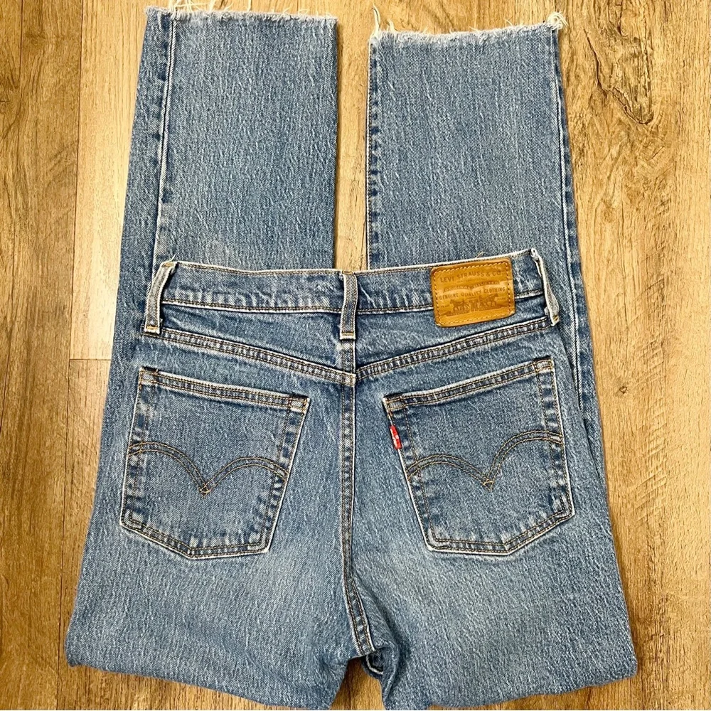 Levi's Wedgie Straight in‎ Love Triangle